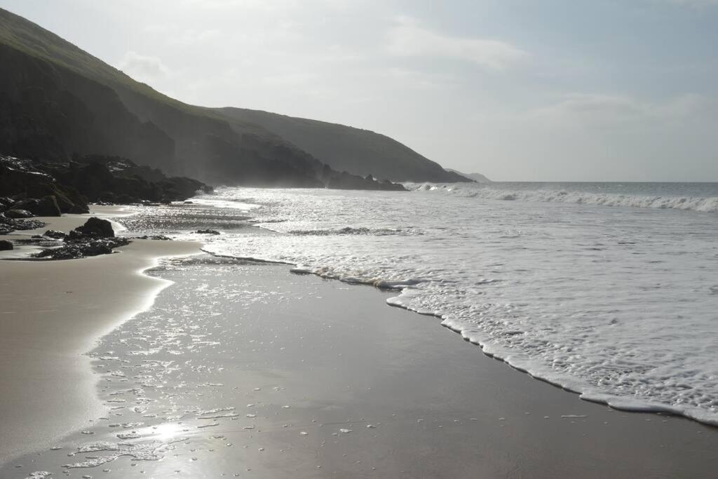 Willa Galwad Y Mor A Coastal Escape In Pembrokeshire'S National Parks Lamphey Zewnętrze zdjęcie